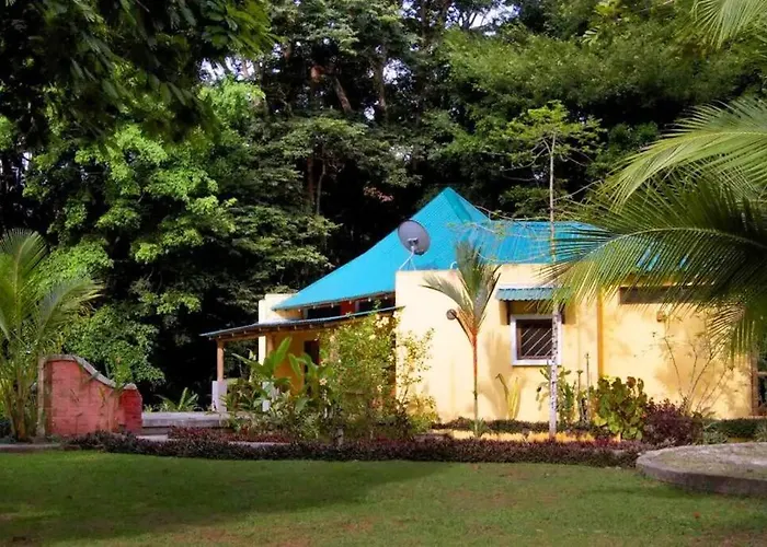 Private Villa On 2-Acres Of Jungle Garden & Pool