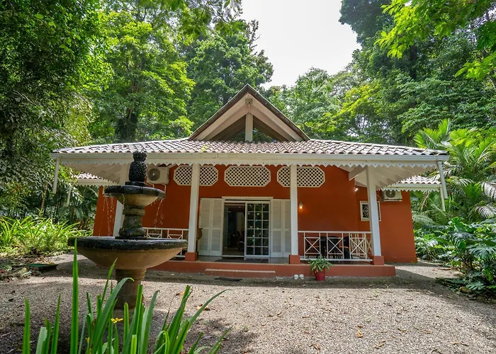 Casa Naranja